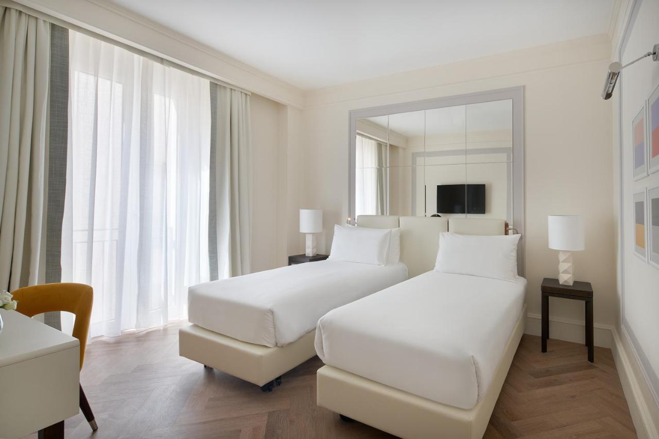 Una Hotels Trastevere Roma Bagian luar foto